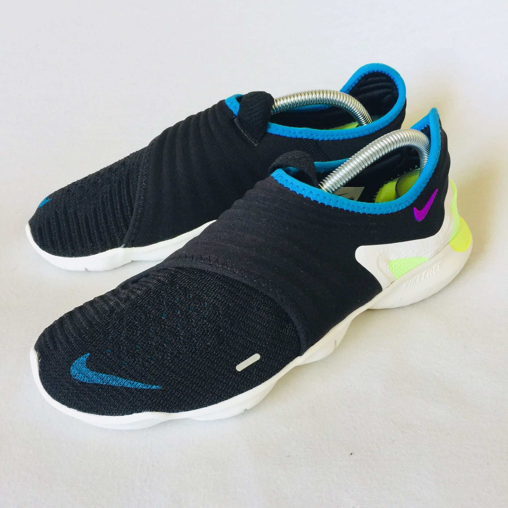 Men Nike Free RN Flyknit 3.0 Running Training Shoe Black/Hyper Violet size 8.5