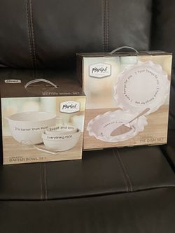 Ceramic Batter Bowl Set & Pie Dish Set !