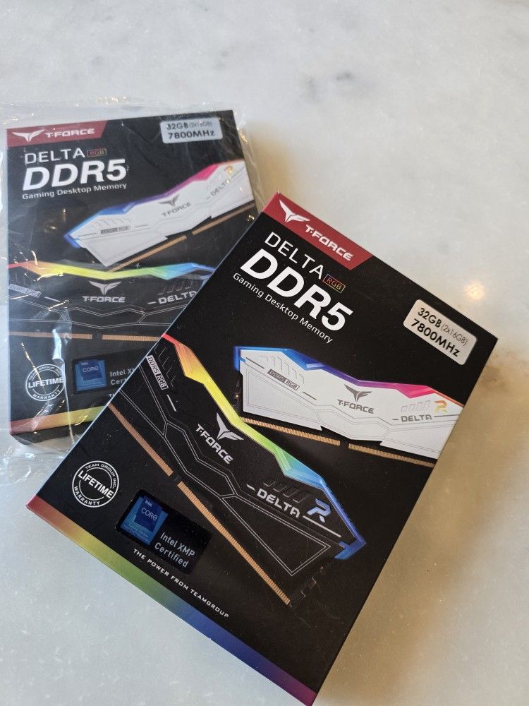 T-Force Delta RGB DDR5 7800MHz 64GB (4x16GB Kits)