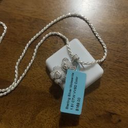 18” Rope Chain And Pendant. 