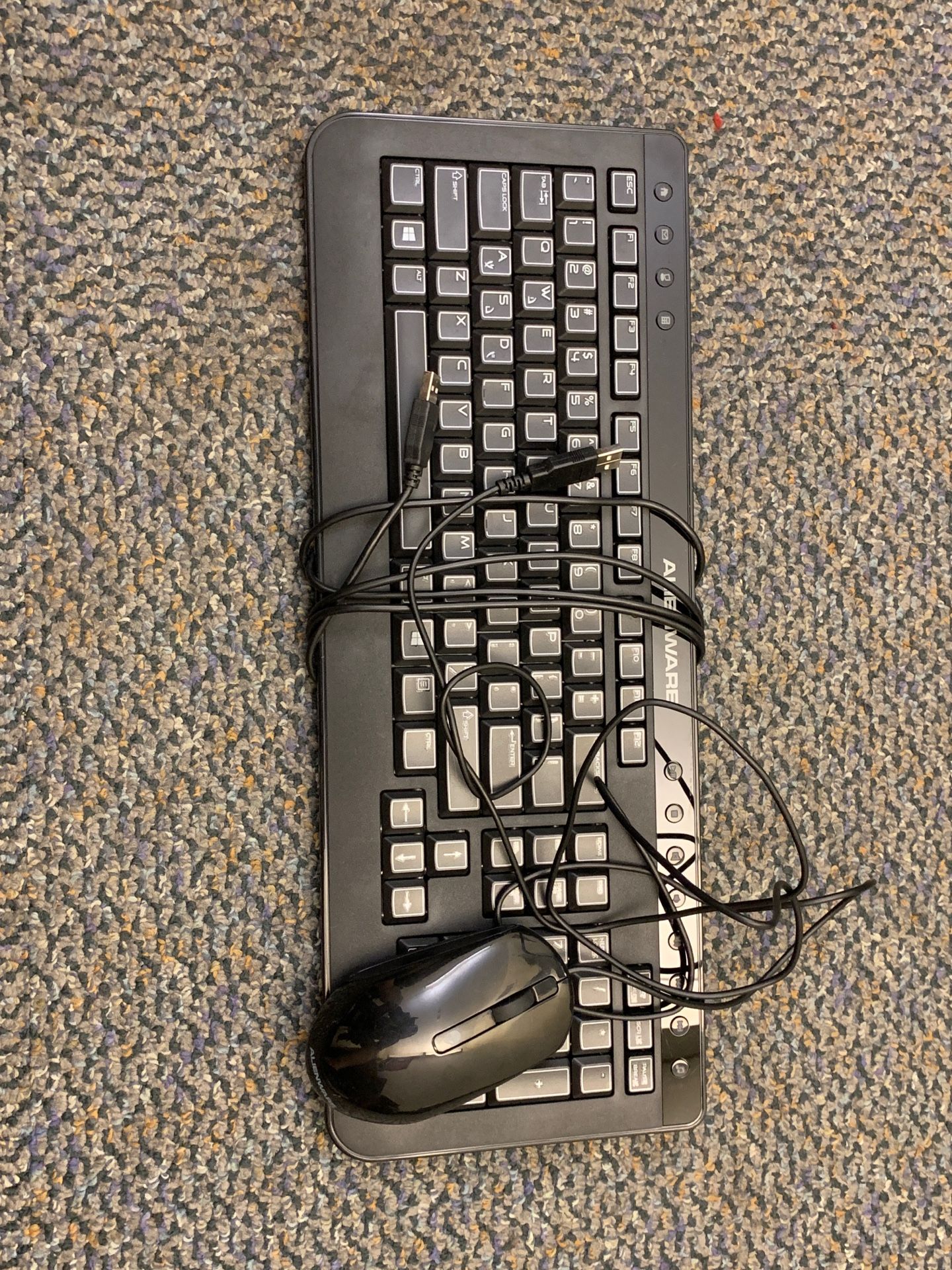 Alienware Basic- keyboard mouse.