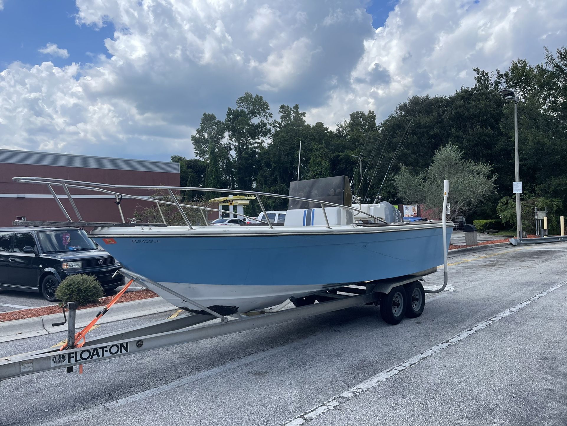 Center Console Boat 