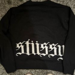 Stussy knit Fits medium