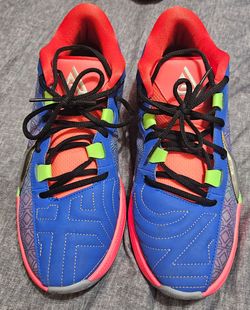 Used Nike Zoom Freak 5 (HF0004-900) basketball shoes, Men's size 10