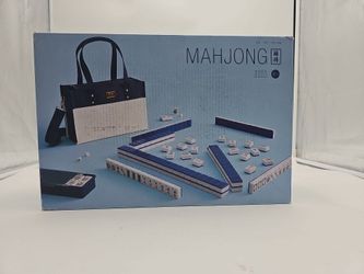 American Mahjong Set features Carrier Tote Bag w/ Shoulder Strap New in Open Box