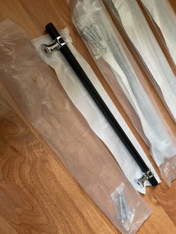 4 Pieces Black Handles 