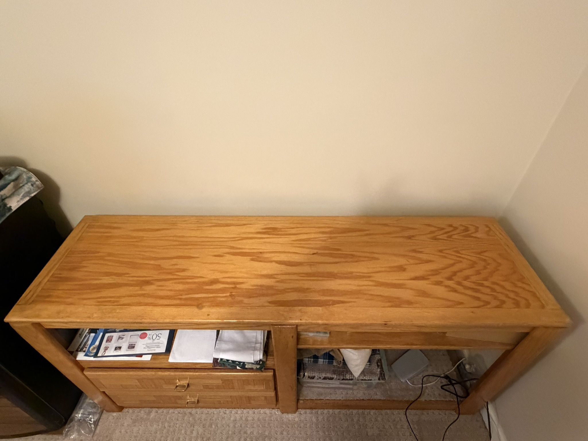 Bedroom Dresser/Desk