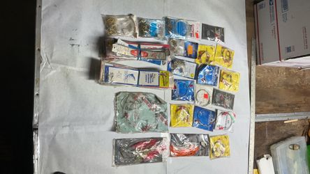 Sturgeon, Cod, Surf Leaders and Snelled Hooks [approx 50 packs] $25 for all