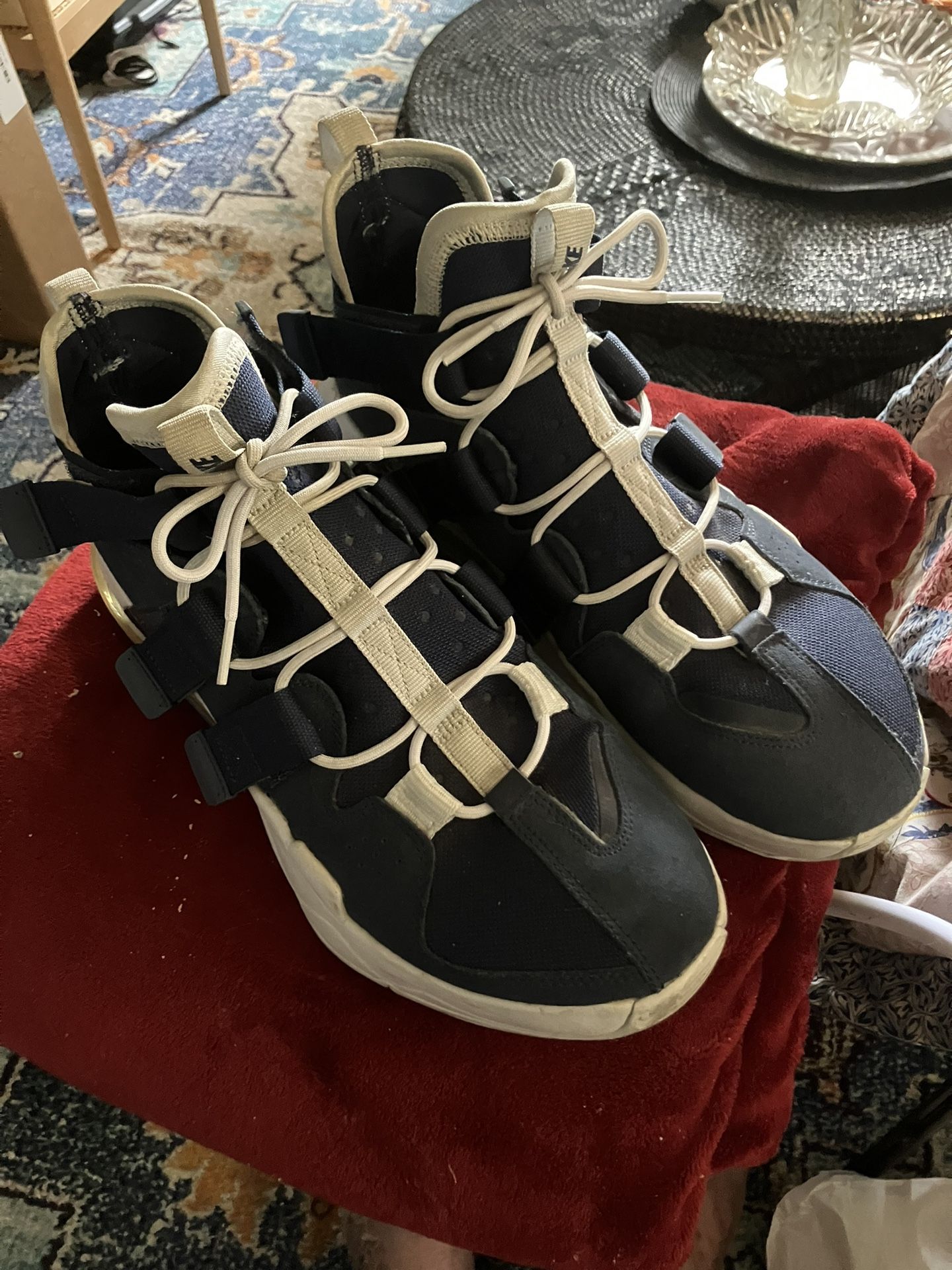 Nike Air Edge / Size 12.5