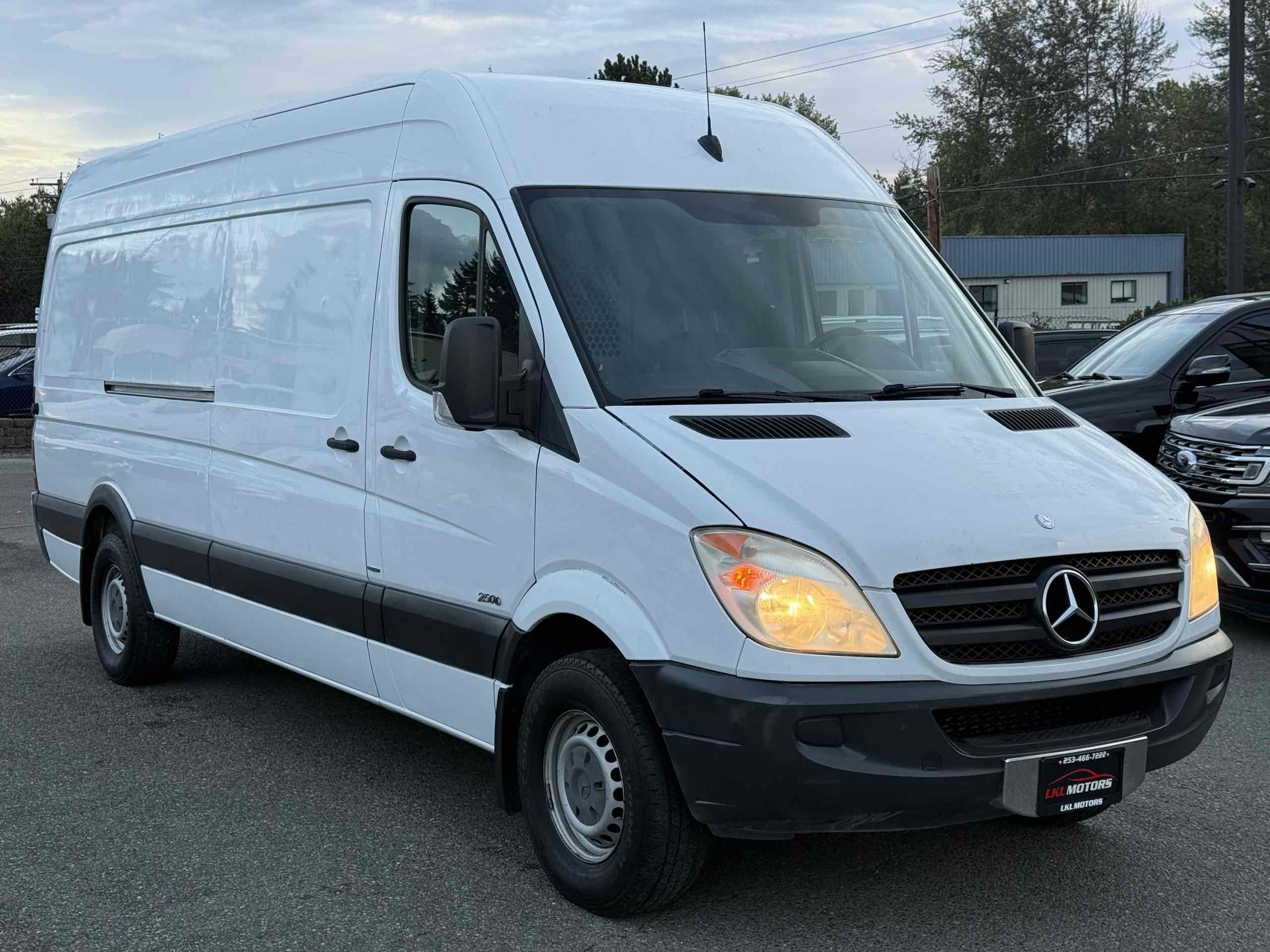2012 Mercedes-Benz Sprinter Cargo Vans