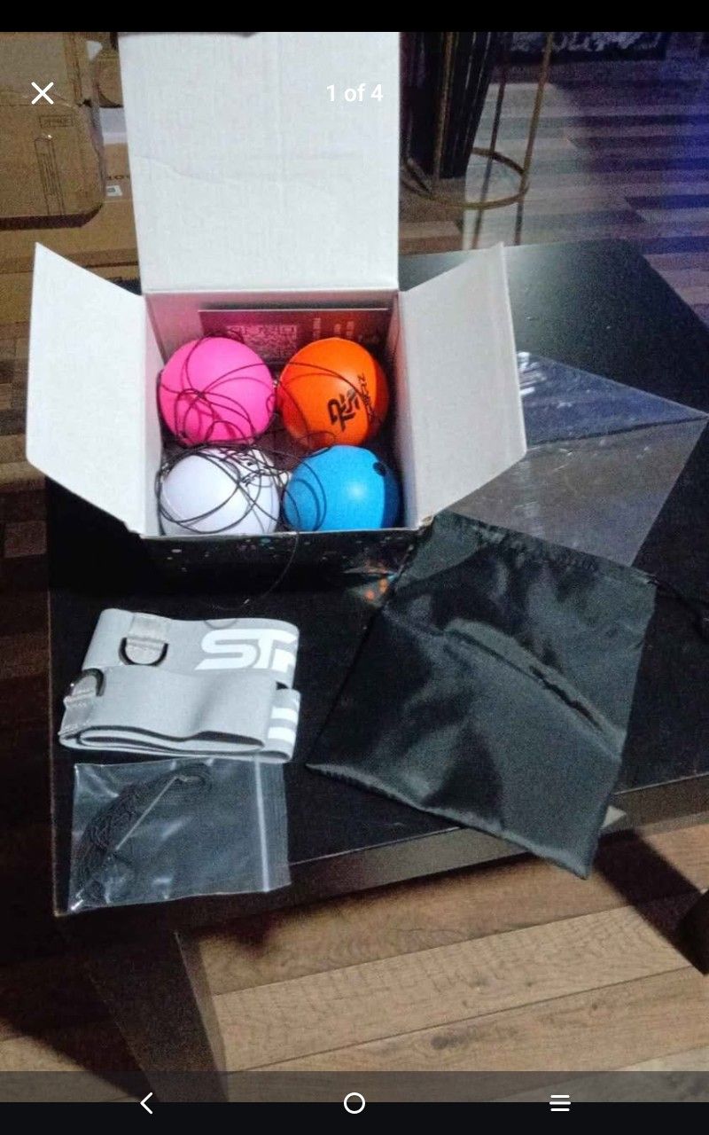 Striker Reflex Balls