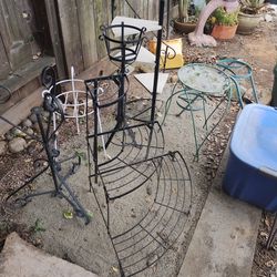 A Bunch Of Different Plant Stand S