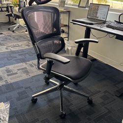 Ergonomic Office chair 