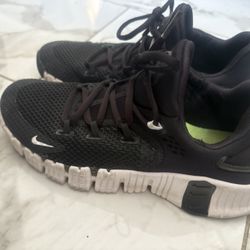 W Nike Free Metcon 4