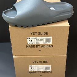 BRAND NEW YEEZY x ADIDAS SLIDES “SLATE MARINE” FOR SALE!!!  MEN SIZE 11  $125