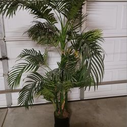 Artificial Palm Tree 🌴 - 6 Feet Tall