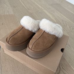UGG Disquette Slipper