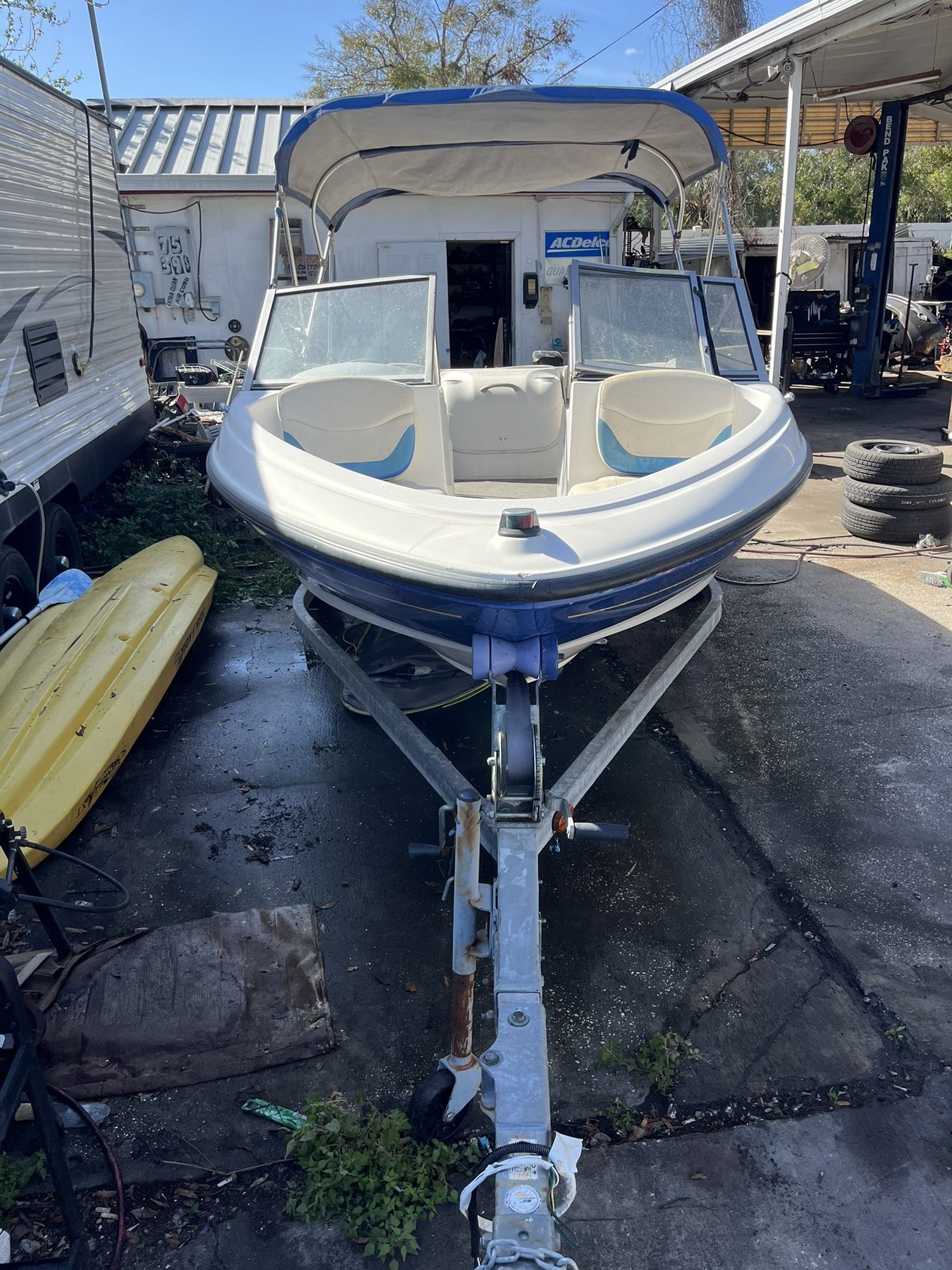2007 Bay Liner 175