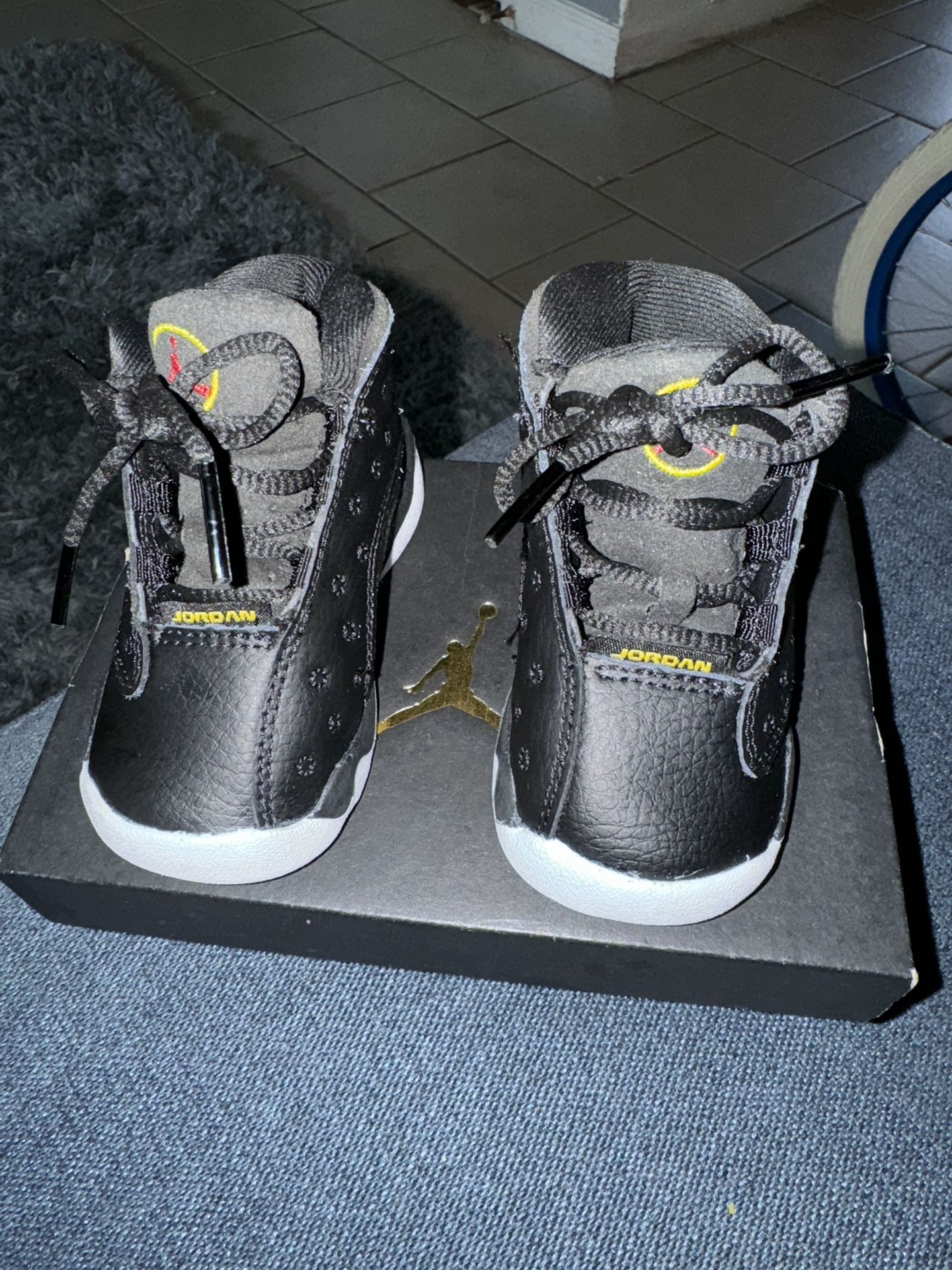 JORDAN 13 RETRO TODDLER SIZE 4c 💯🔥🔥🔥