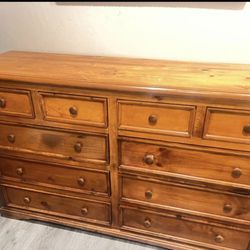 Dresser And Mirror Good Condition 