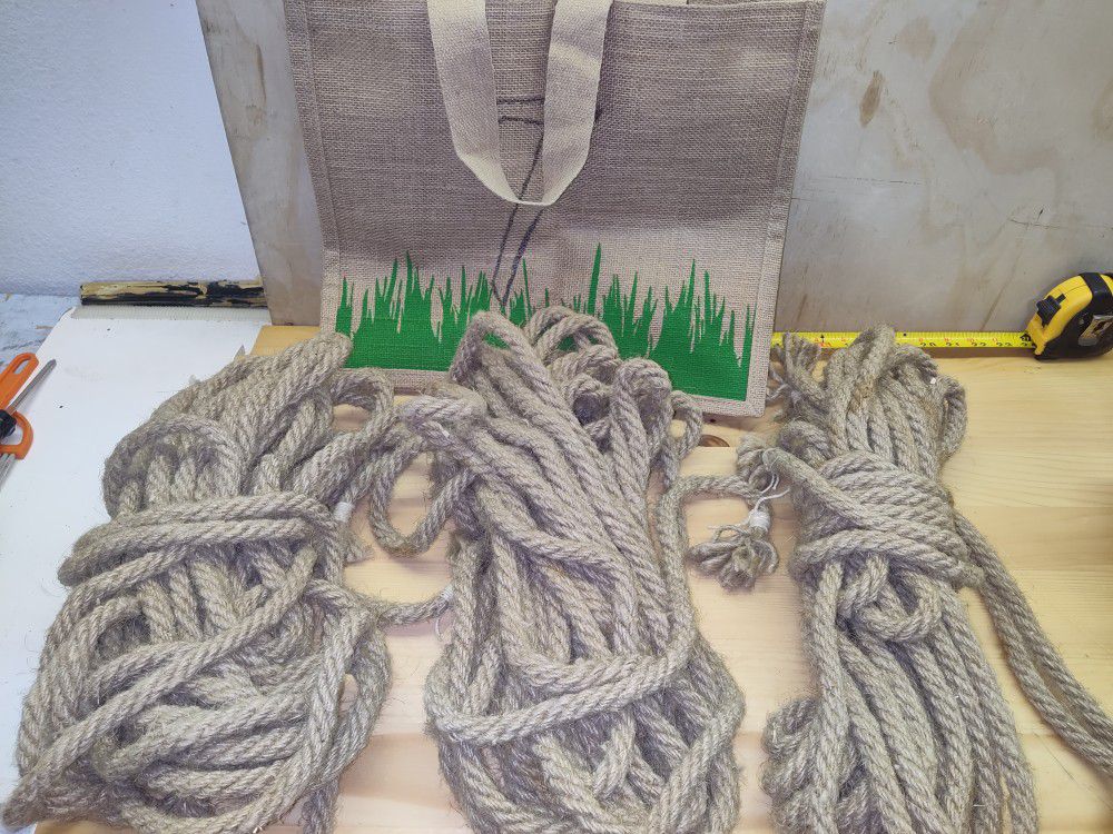 3 Fifty Ft 5/8 In Thick Hemp Rope In A Hemp Bag With A Hemp Twining Book
