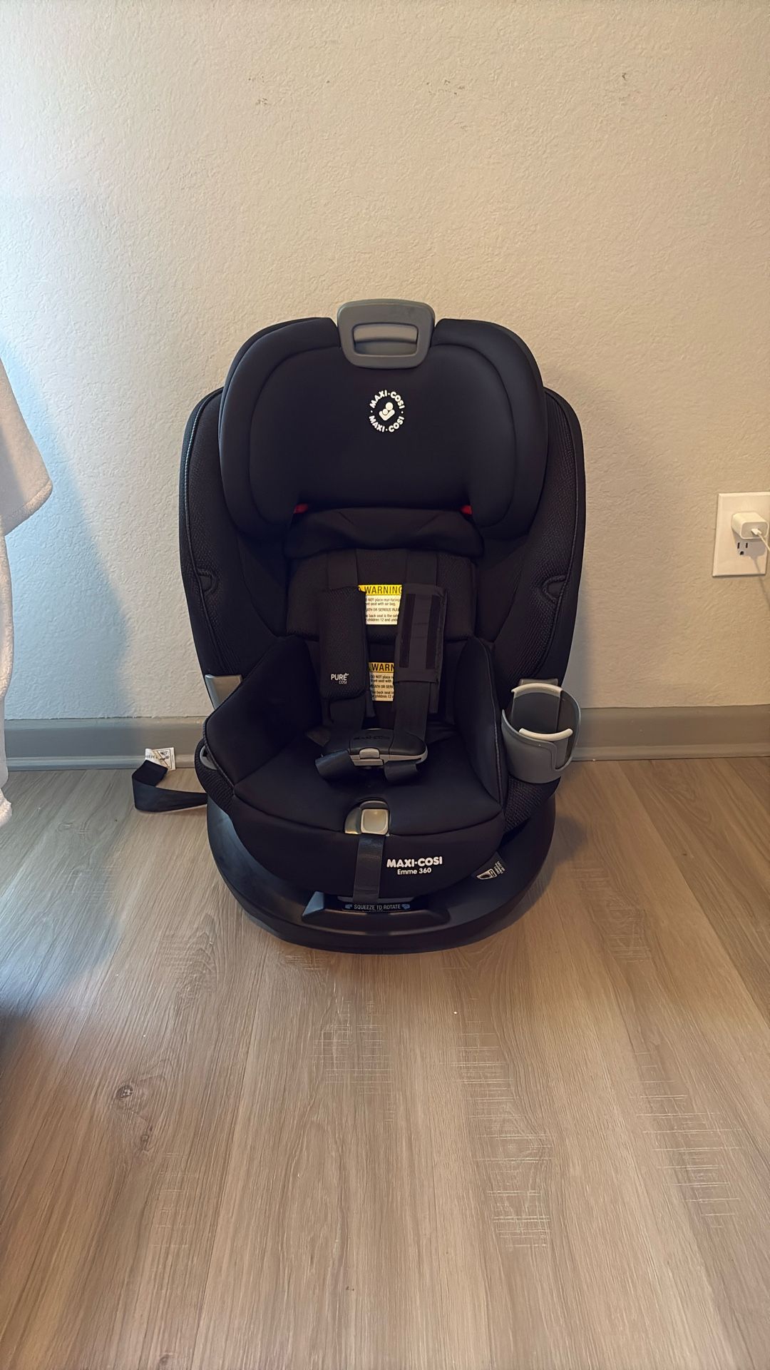 Car Seat - Maxi Cosi Excellent Condition