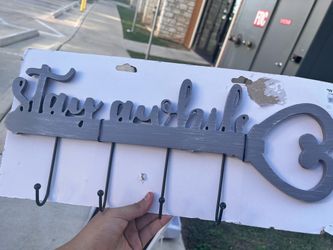 Stay Awhile Wall Key Hook Rack
