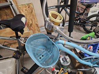 Huffy Lusso 26" Beach Cruiser Bike