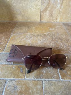 Ray-Ban Hexagonal Flat Lenses Sunglasses