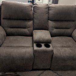 Loveseat Recliner  With Cupholders 