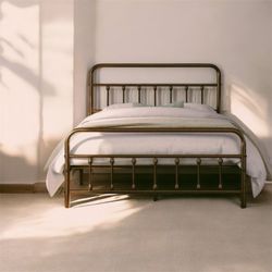 (Bronze) Queen-Sized Metal Bed Frame 
