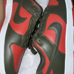 Nike Dunk Low ‘Cargo Khaki Mystic Red’