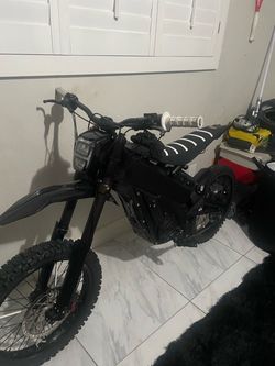 2023 Talaria xxx black with accessories