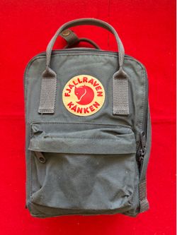 Kånken Fjallraven Mini Backpack