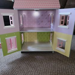 Wooden Dollhouse & Accessories for Sale in Nashua, NH - OfferUp