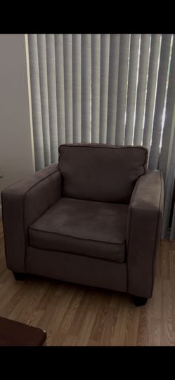 Set of 4 Brown Armchairs