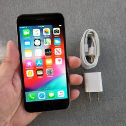 iPhone 6 - UNLOCKED - Like New  
