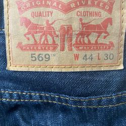 Levi’s Jeans  ( 569s)    Like New