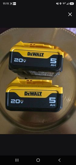 2- DEWALT 20V MAX 5.0Ah Lithium-Ion Batteries (DCB205)