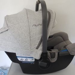 Nuna Pipa Car seat 