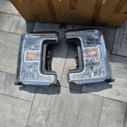 OEM Ford Super Duty LED Headlights Pair – 2017-2019 F250 F350 F450 – JC3B-13005-AC & JC3B-13006-AC