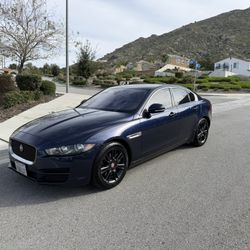 2017 Jaguar XE 25T CLEAN TITLE 