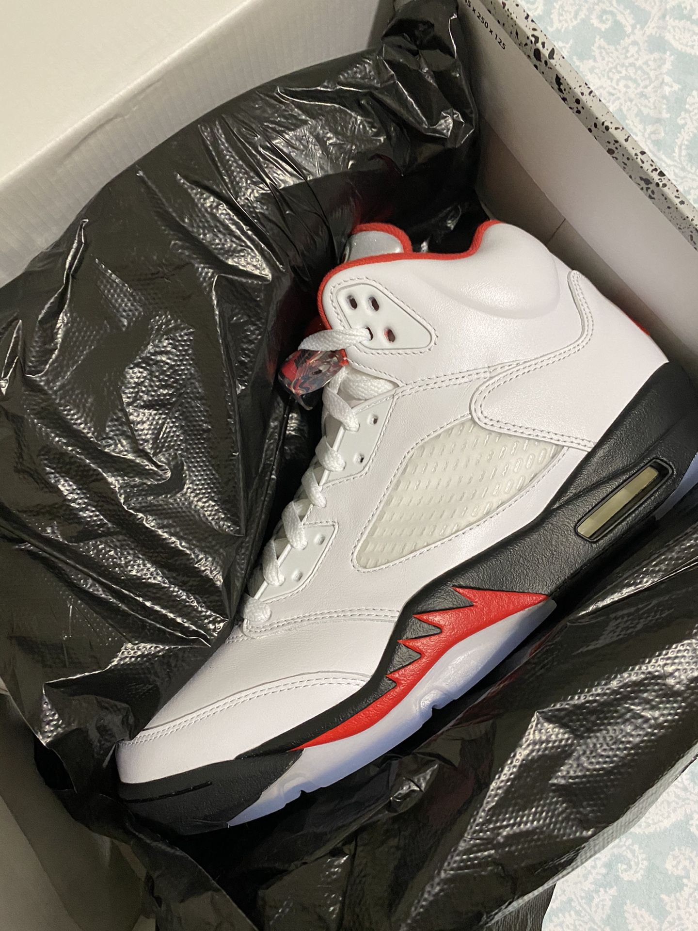 Retro 5 Jordan size 10