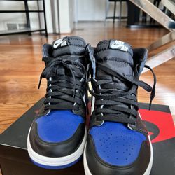 Air Jordan 1 Royal Toe  Size 9