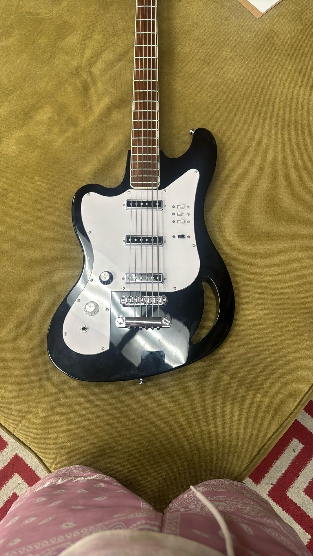 Eastwood Bass 6 Lefty