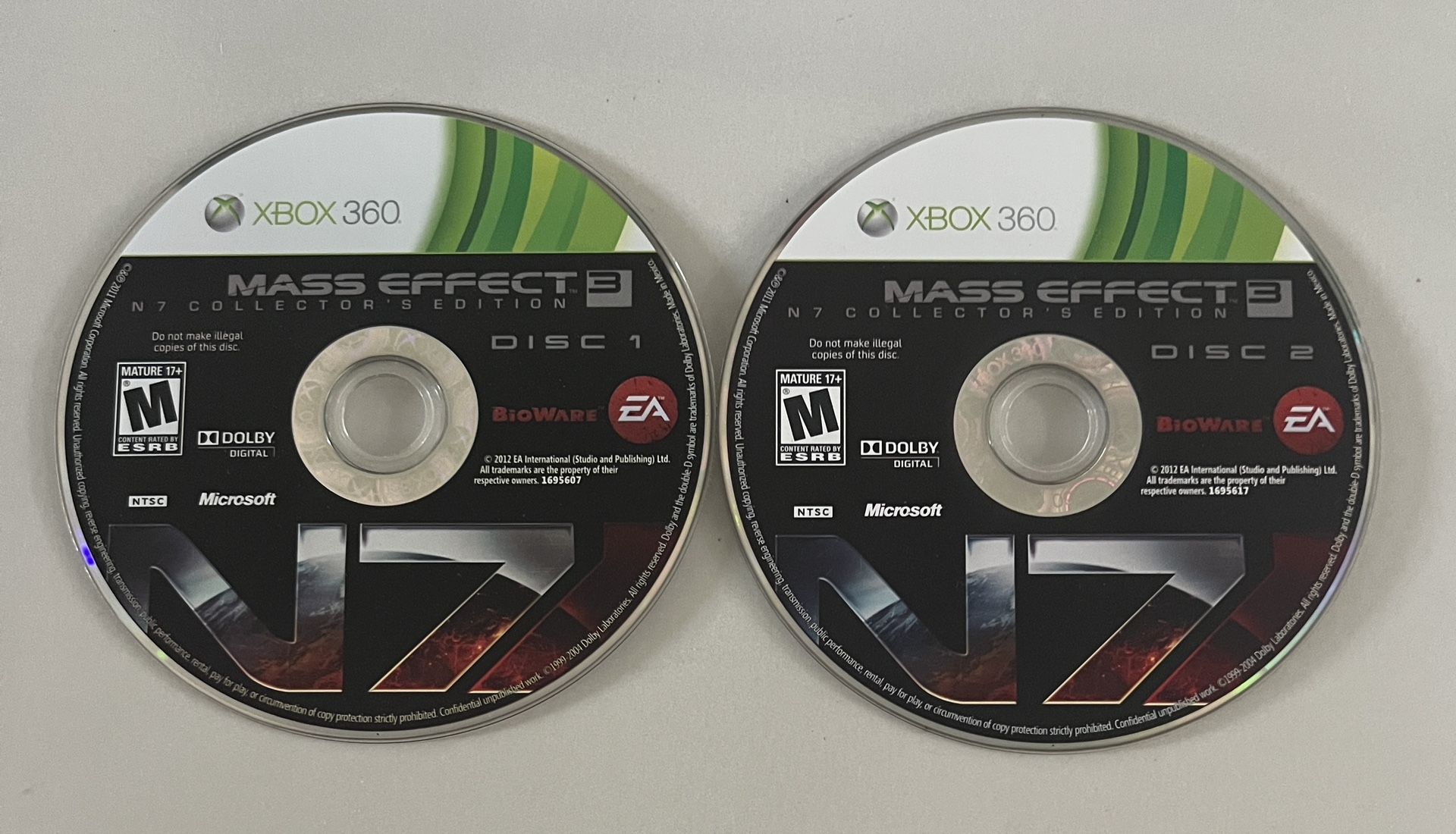 Mass Effect 3 N7 Collector's Edition (Xbox 360) Disc 1 &2 Disc Only