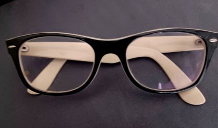 Ray Ban Frames With SCRIP LENSES 