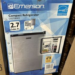 Emerson 2.7 cubic Ft. Compact Refrigerator