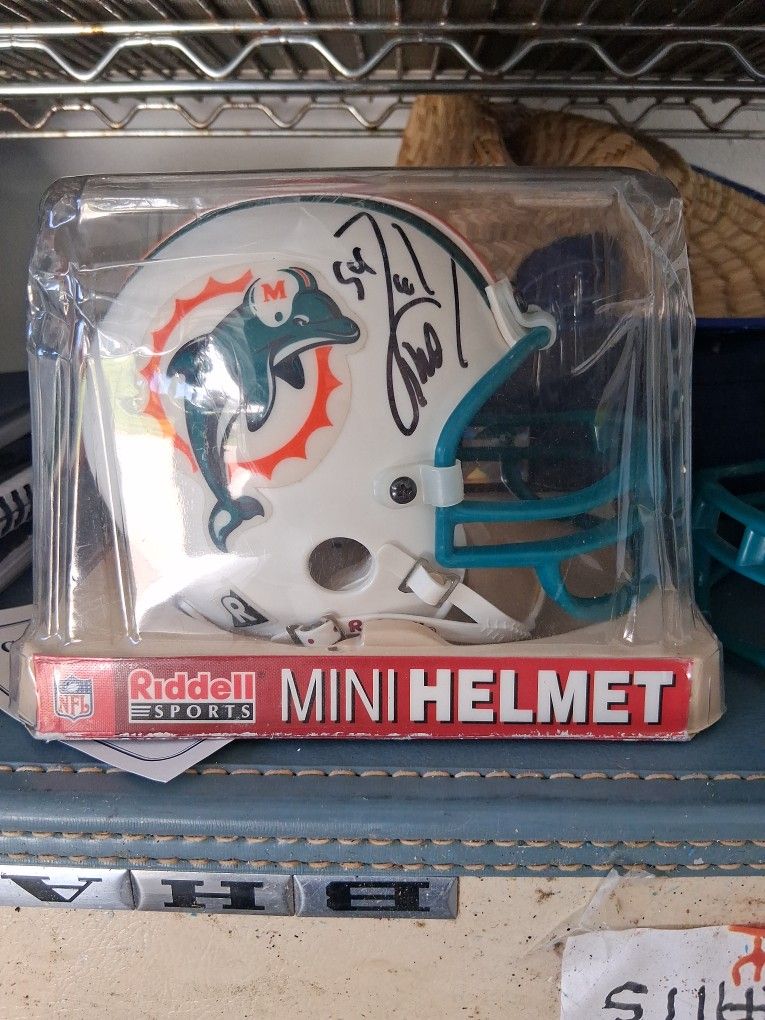 Zach Thomas Signed Mini Helmet