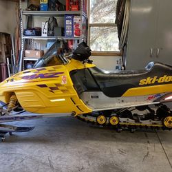 1999 Skidoo MXZ 600, End Of Season Deal